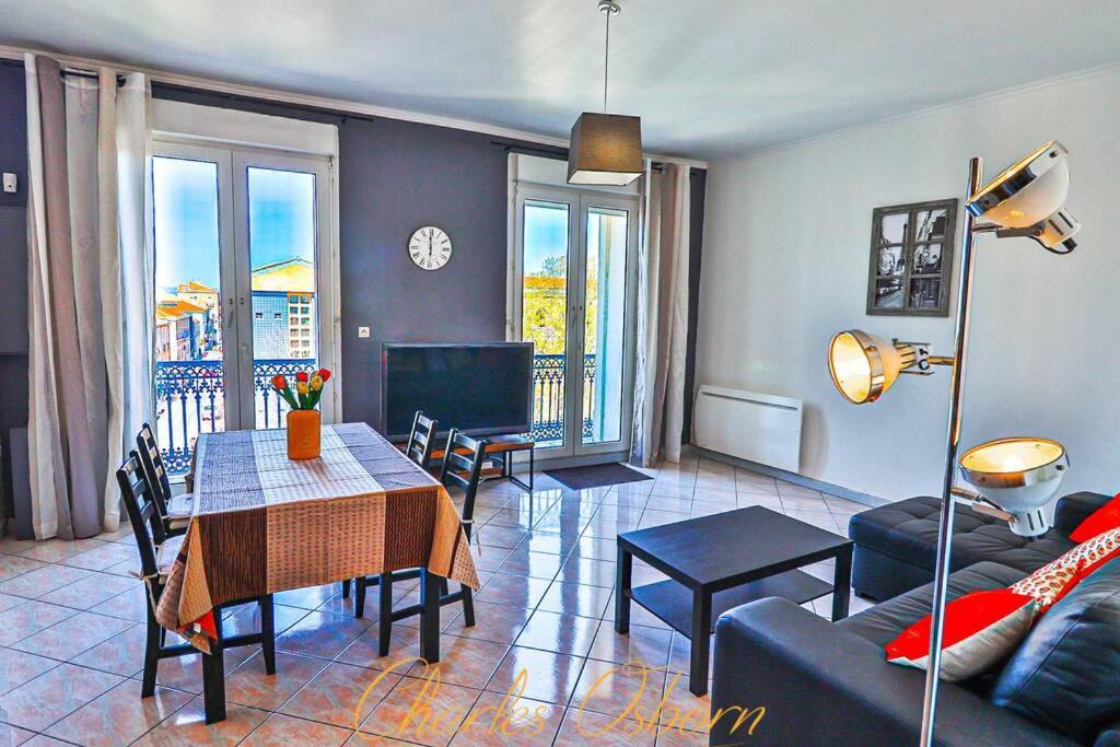 7 And Clear Apartment Sete Exterior photo